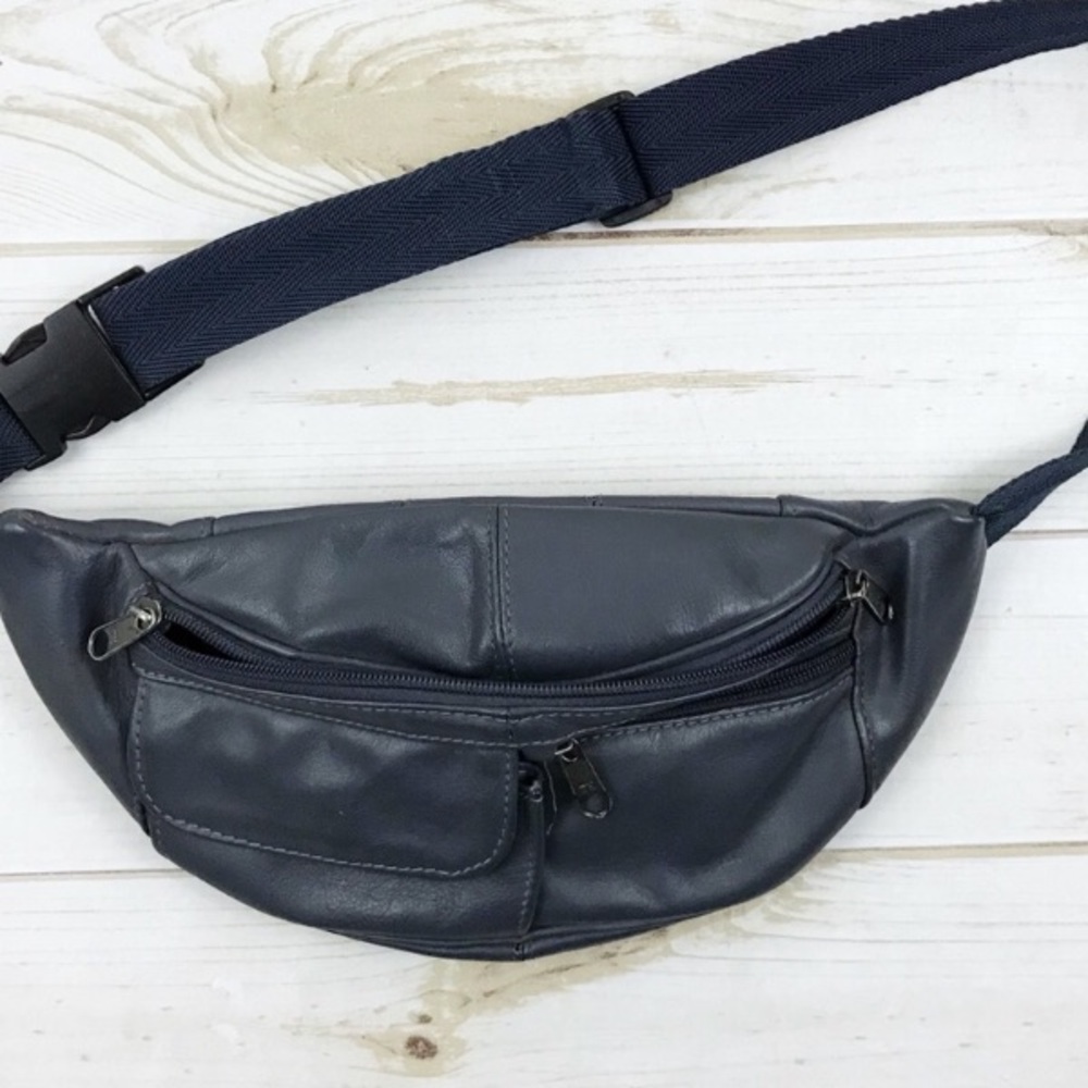 Vintage Leather Fanny 80s